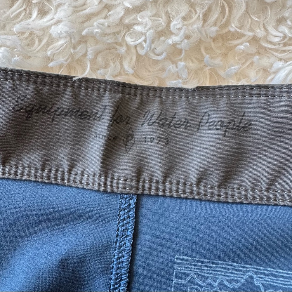 Patagonia Hydropeak Side Shore Board Shorts Blue Men's 18" Outseam Size 33 X 8 - Picture 10 of 11